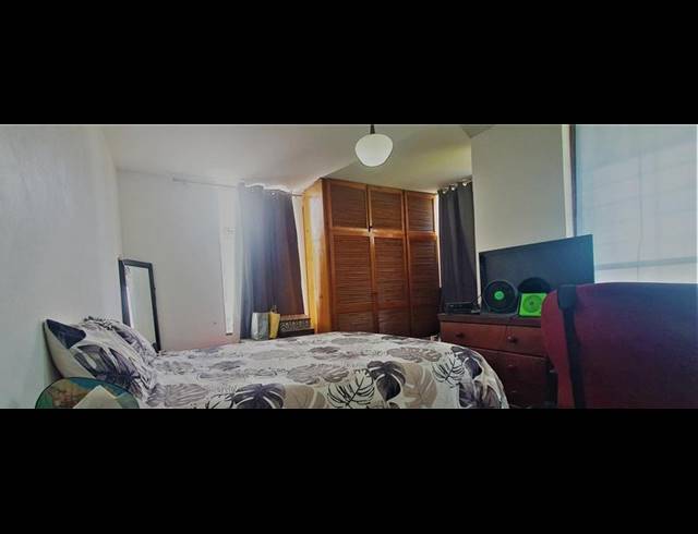 2 BEDROOM APARTMENT FOR SALE IN ESSENWOOD